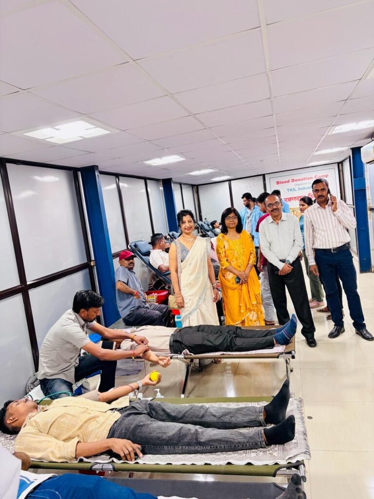 महापालिकेच्या वाय.सी.एम.रूग्णालयाच्या सहकार्याने रक्तदान संकलन कार्यक्रम