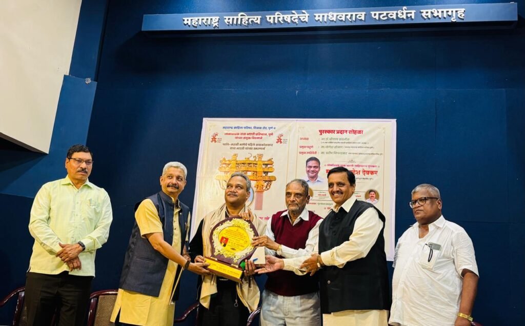 बुद्धविचार हा समाज जोडणारा विचार! – डॉ. श्रीपाल सबनीस