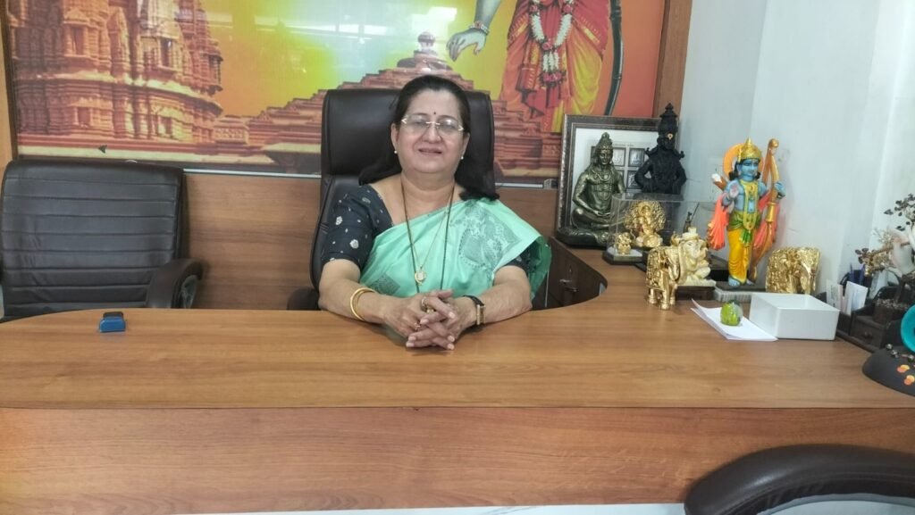 सौ उमाताई खापरे (आमदार, विधान परिषद महाराष्ट्र), यांचा महिलांना स्वतःला ओळखा, पुढे जा आणि इतरांना सक्षम करण्याचा संदेश!!